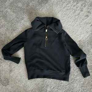 Varley Vine half- zip pullover size XS